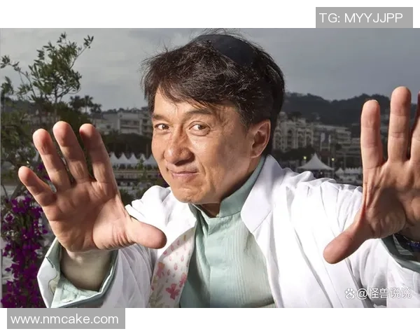 成龙携手足球巨星共创体育传奇 激情碰撞体育与娱乐的完美融合 成龙携手足球巨星共创体育传奇 激情碰撞体育与娱乐的完美融合