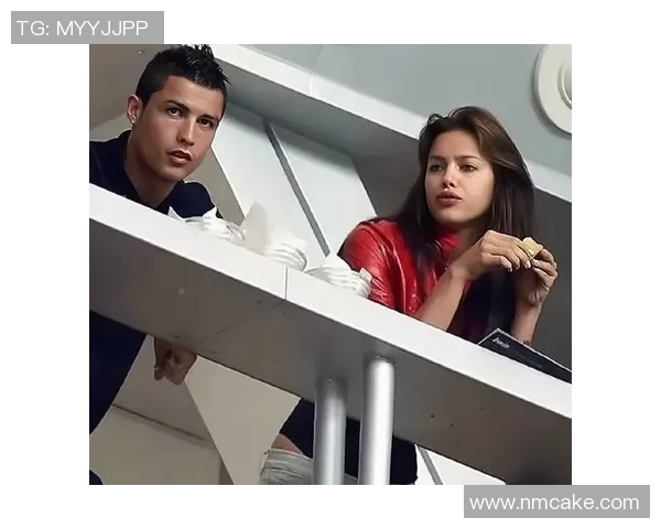 足球明星私生活曝光揭示他们隐藏的风流韵事与情感纠葛