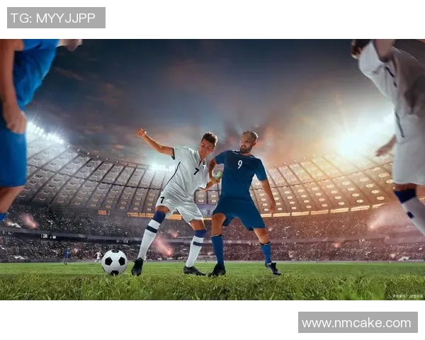 明星偶遇足球球星引发热议 两位巨星互动瞬间成网络热潮